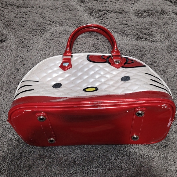Hello Kitty Sanrio Loungefly Purse - Picture 6 of 9